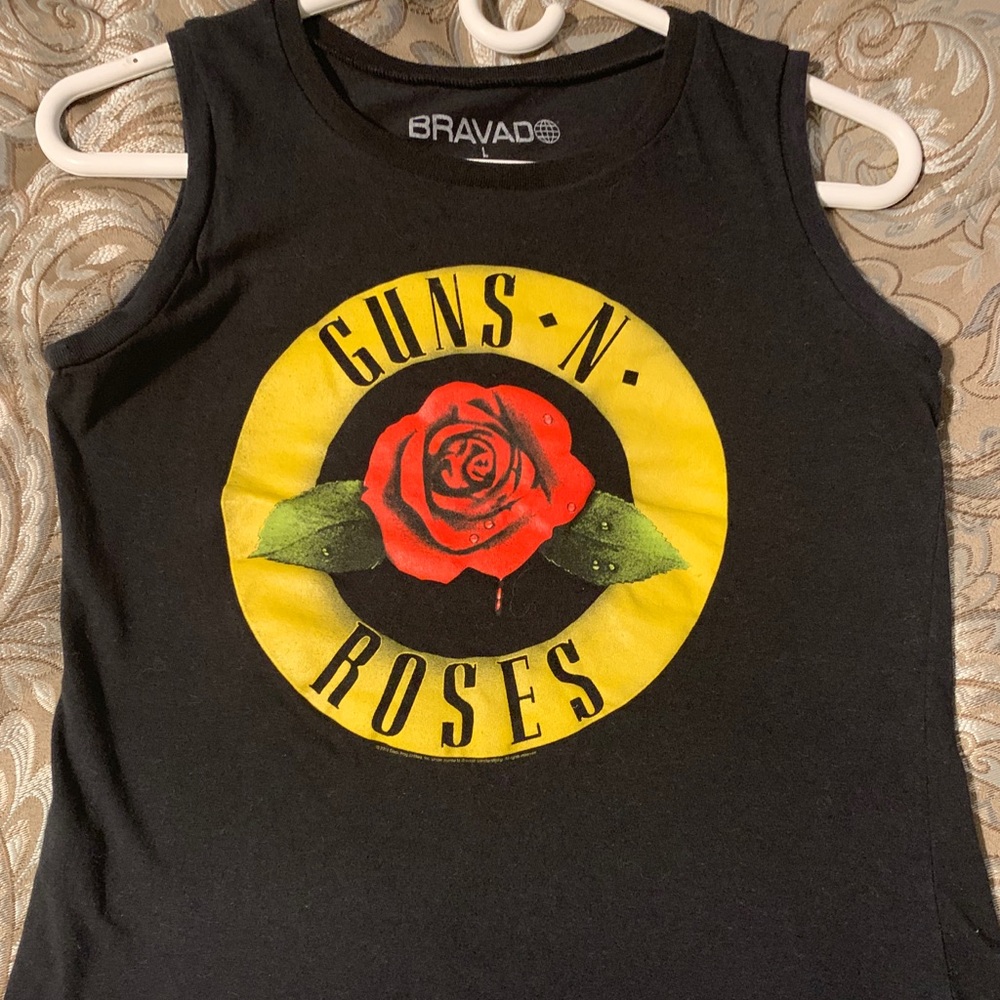 Never worn Guns n Roses tank top